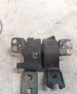BMW 5 E39 Tailgate/trunk/boot hinge