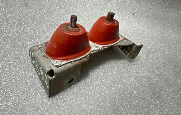 Muffler mount bracket/holder
