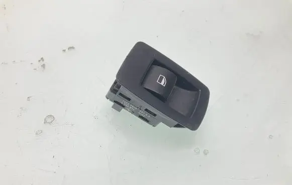 BMW X5 E70 Electric window control switch 6945874 0870A 15939900
