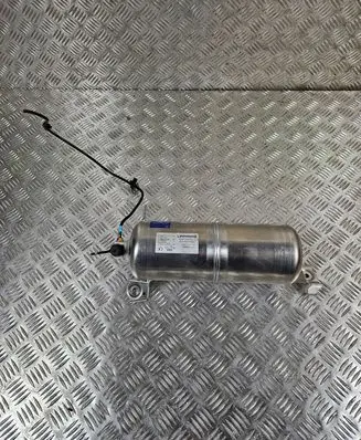 Volvo XC60 Air suspension tank/reservoir 31429963 A426C 15158000642