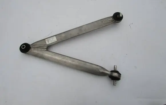 Porsche Carrera GT Rear suspension control arm 98033104101