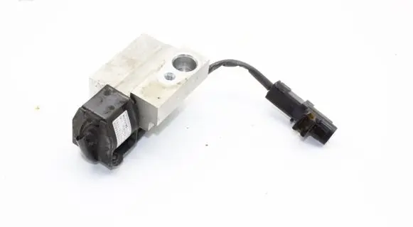 Renault Zoe Air conditioning (A/C) expansion valve 924893668R