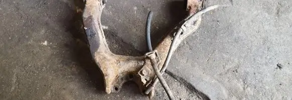 Mitsubishi Pajero Front lower control arm/wishbone