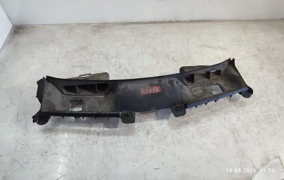 Top upper radiator support slam panel