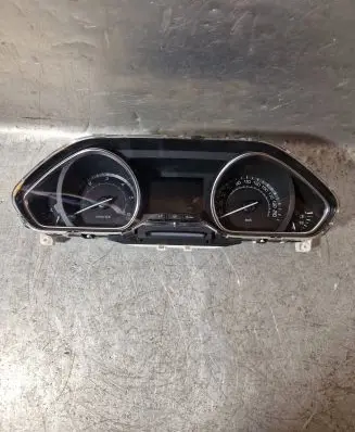 Peugeot 2008 I Speedometer (instrument cluster) 9805976080