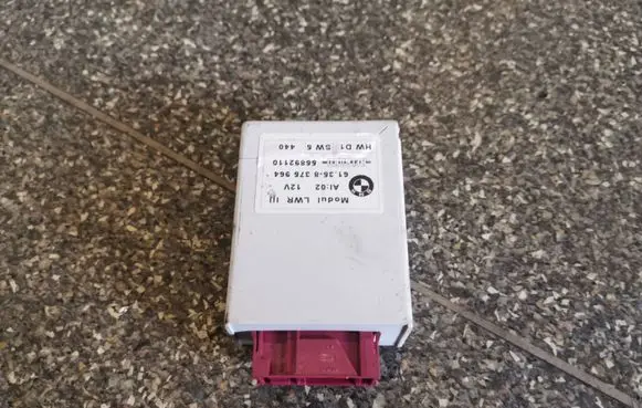 BMW 5 E39 Other control units/modules 8375964