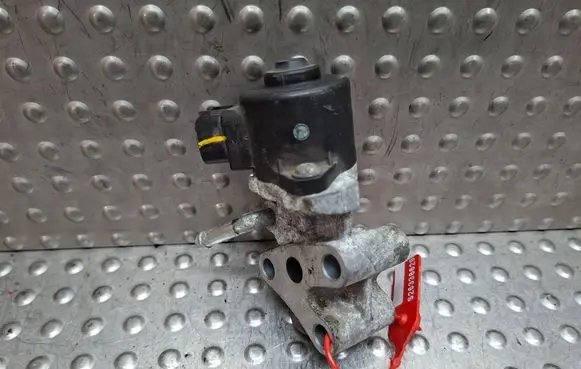 Citroen C1 EGR valve S26338629 13BNO