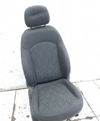 Opel Corsa E Front driver seat 13350621
