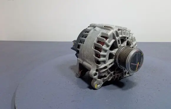 Volkswagen Arteon Generator/alternator 04L903021K