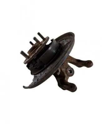 KIA Carens I Rear wheel hub