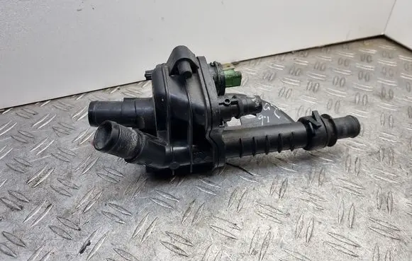 Peugeot 2008 I Thermostat/thermostat housing 9684588980