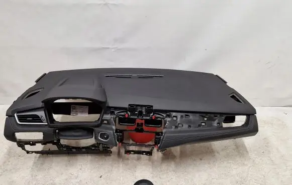 BMW 2 F45 Dashboard