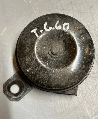 Toyota RAV 4 (XA20) Horn signal 8652042070 097900 12V3A1130B
