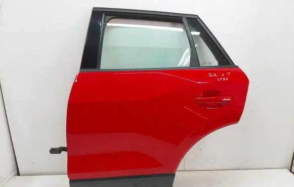 Audi Q2 - Rear door
