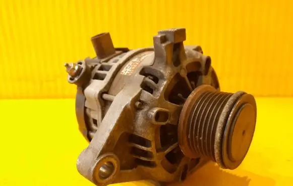 Toyota Hilux (AN120, AN130) Generator/alternator 270600L110 270640E110