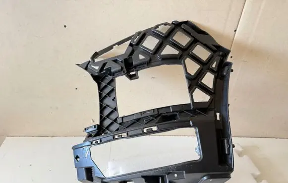 Volkswagen Transporter - Caravelle T6 Front bumper mounting bracket 7E0807177A 63195