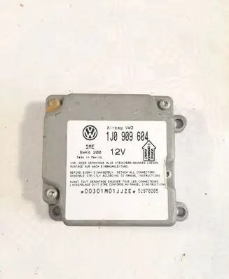 Volkswagen PASSAT B5 Airbag control unit/module 1J0909604 52970205 5WK4200