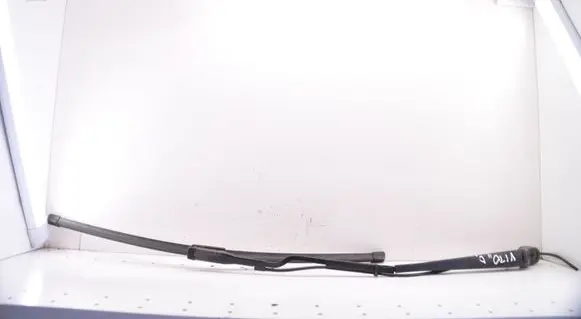Mercedes-Benz Vito Viano W639 Front wiper blade arm