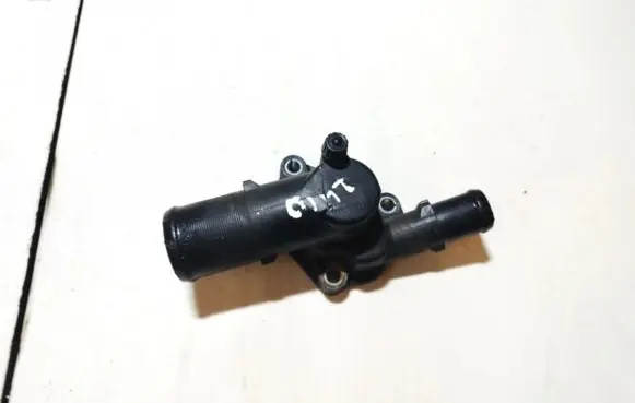 Renault Twingo II Engine coolant pipe/hose 8200660882a