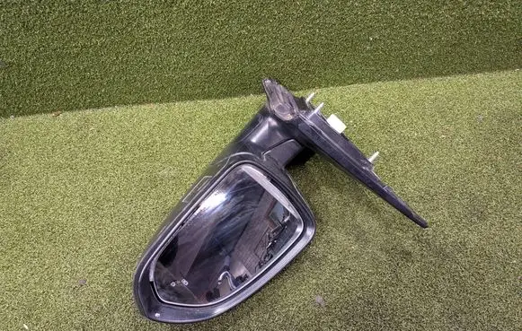 KIA Stonic Front door electric wing mirror E13049725 049726 E13049726