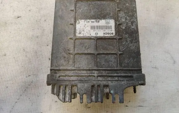 Volkswagen Transporter - Caravelle T4 Engine control unit/module 074906021L 0281001639 28SA3261