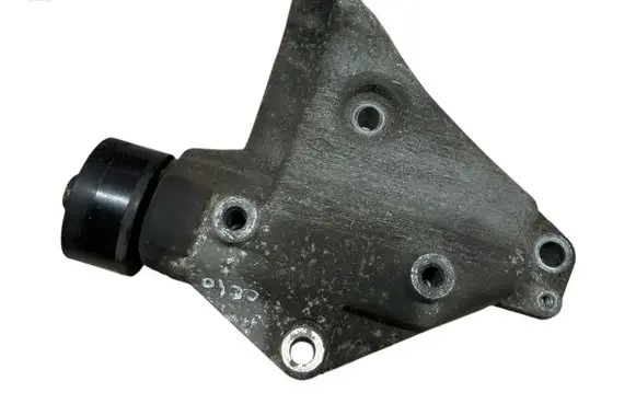 Renault Clio IV Engine mounting bracket 8200025937