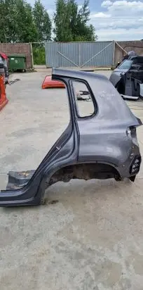 Volkswagen Tiguan Rear quarter panel