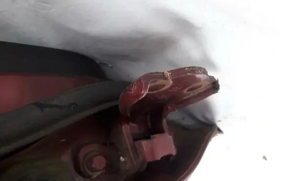 Honda Accord Rear door lower hinge