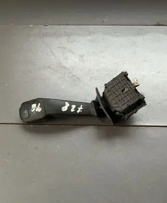 BMW 7 E38 Indicator stalk 011004
