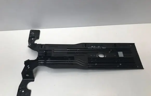 Volkswagen ID.3 Center/middle under tray cover 1EA971341