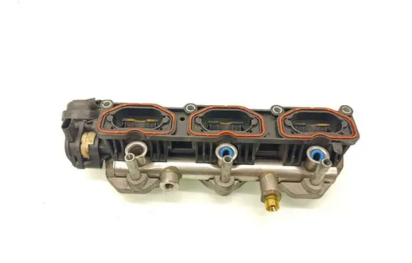 Audi A7 S7 4G Intake manifold 06E133109