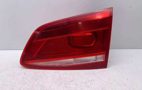 Volkswagen PASSAT B7 Tailgate rear/tail lights 3AF945094M 605512