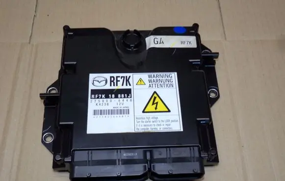 Mazda 6 Engine control unit/module 2758006448