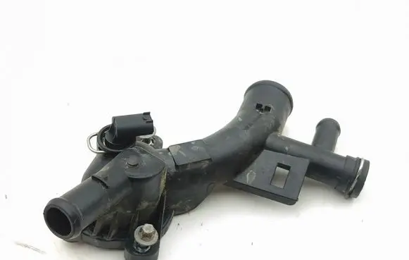 Opel Mokka X Thermostat/thermostat housing 