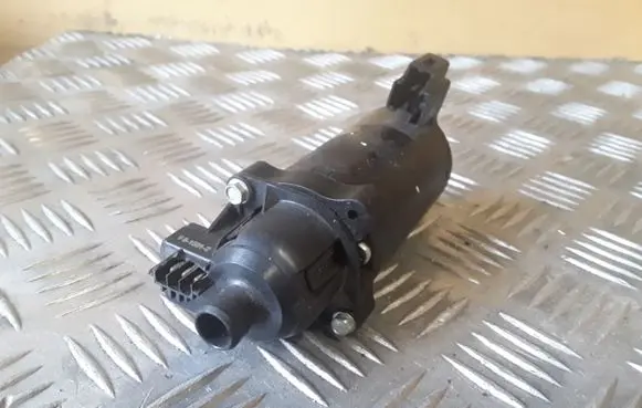 Nissan Murano Z50 Seat adjustment motor TFX016TG4256