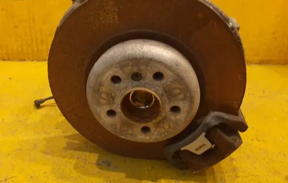 BMW 7 G11 G12 Front wheel hub 62165410