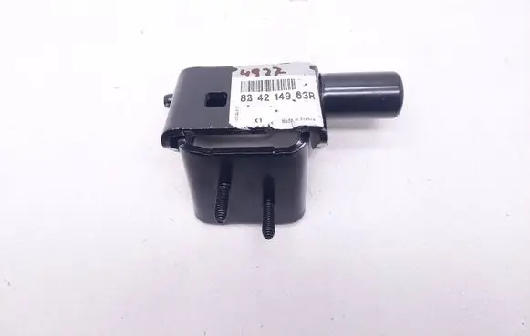 Renault Clio III Rear door lower hinge 824214963R