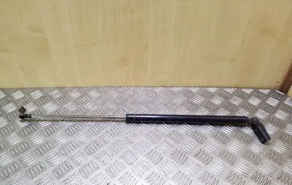 Subaru Forester SF Tailgate/trunk strut/damper