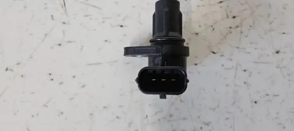 KIA Rio Camshaft position sensor 0232103097