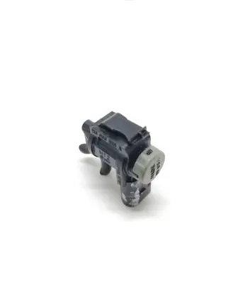 Skoda Superb B6 (3T) Turbo solenoid valve 1K0906283A