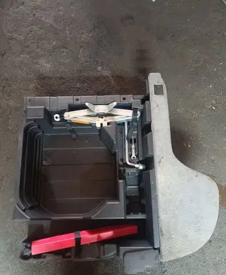 Infiniti EX Glove box in trunk 