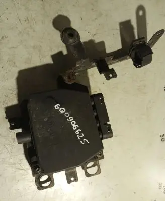 Volkswagen PASSAT B6 Turbo solenoid valve 6Q0906625