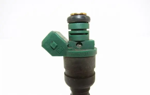 Seat Toledo II (1M) Fuel injector 037906031aa