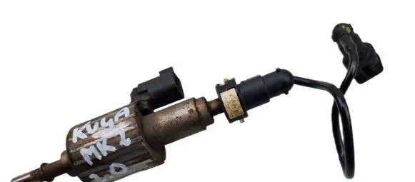 Ford Kuga II Mechanical fuel pump AU5A5J284AA