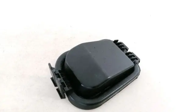 Audi A4 S4 B5 8D Headlight/headlamp dust cover PPT20