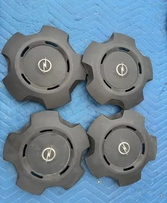Renault Trafic III (X82) Original wheel cap 93866156