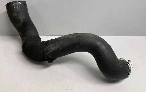 Volvo XC60 Intercooler hose/pipe 30741795