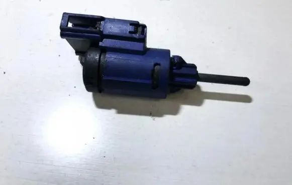 Volkswagen PASSAT B5.5 Brake pedal sensor switch 1j0927189e 19322002