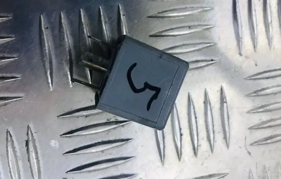 Audi A8 S8 D3 4E Other relay 141951253
