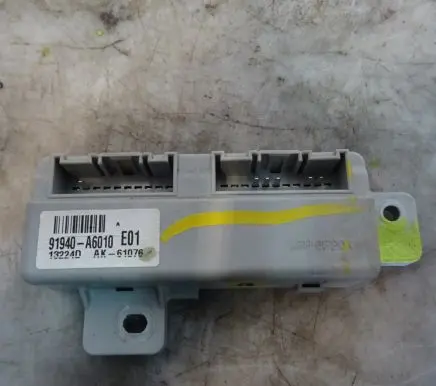 Hyundai i30 Engine control unit/module 91940-A6010